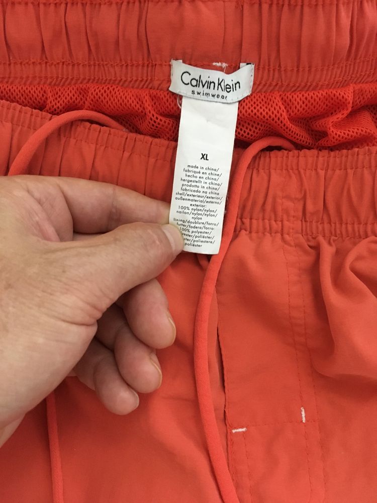 Pantaloni scurți Calvin Klein originali