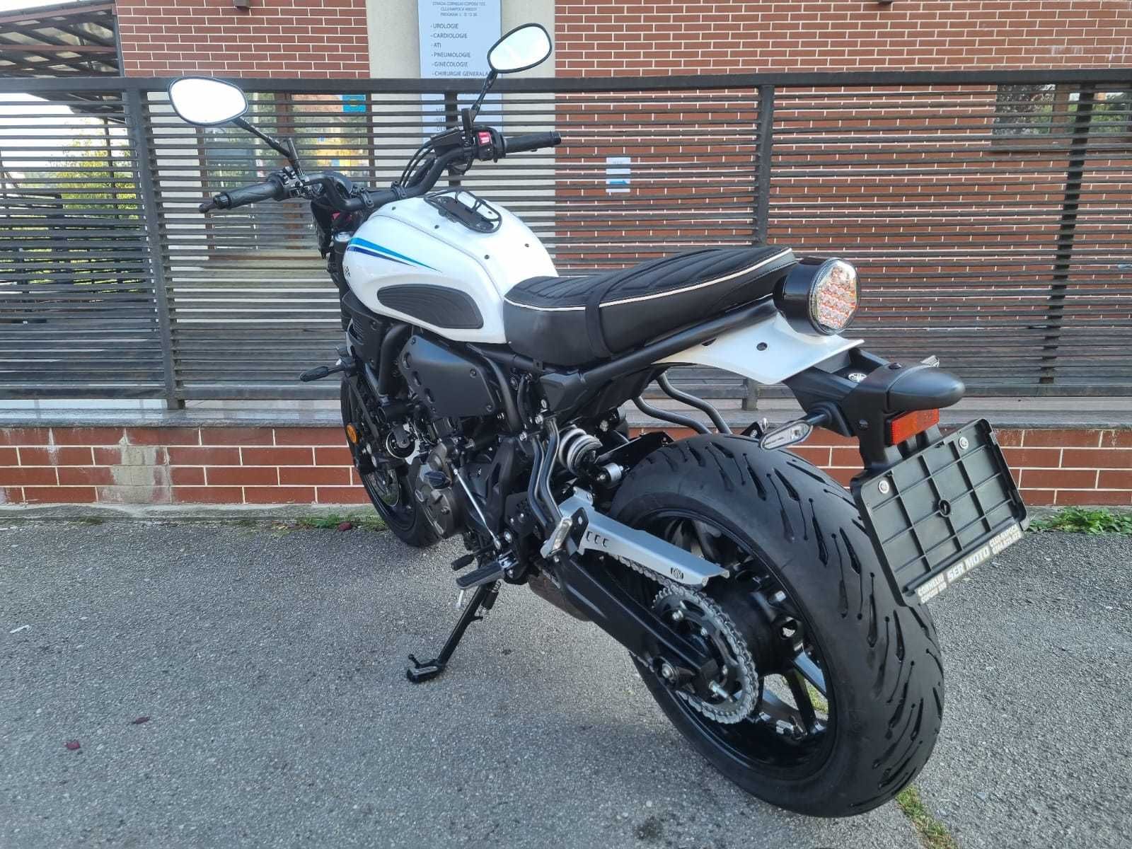 YAMAHA XSR 700 ~ ABS ~ 2022 ~ 3.100 km  ~ Rate ~ PRET PROMO