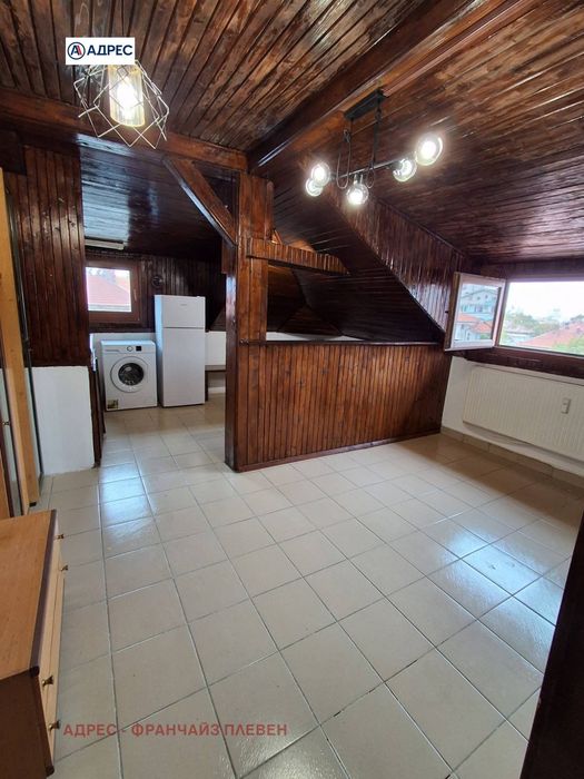 1-стаен в Плевен-Широк център площ 42 цена 230