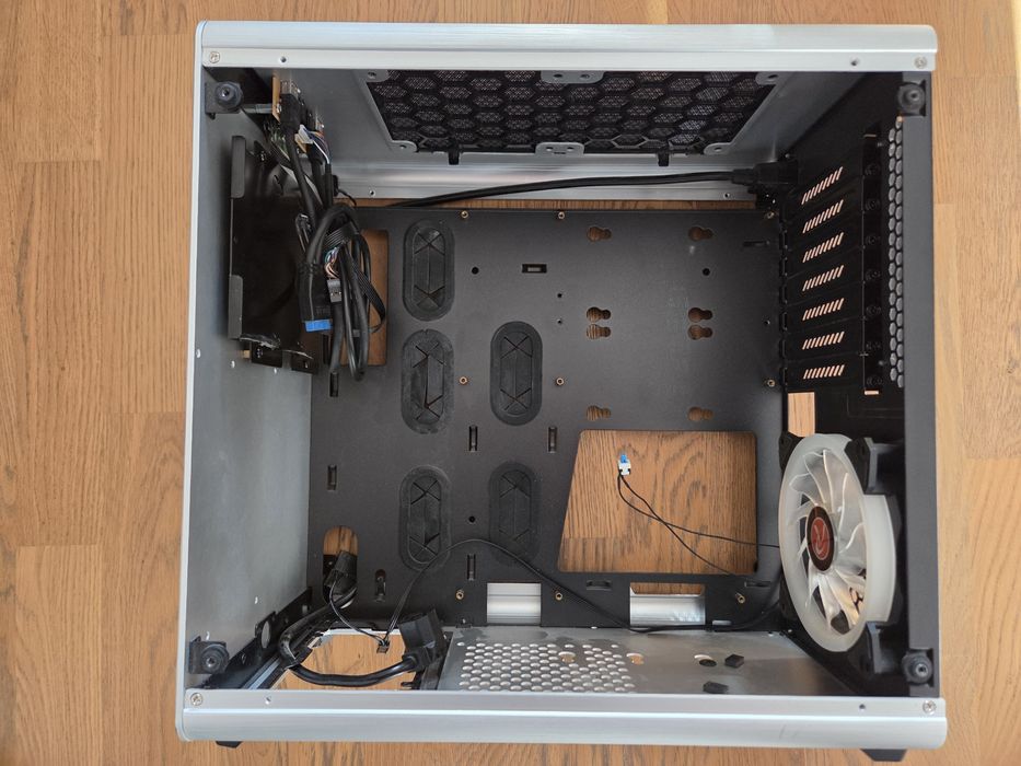 Vand carcasă PC Raijintek Thetis