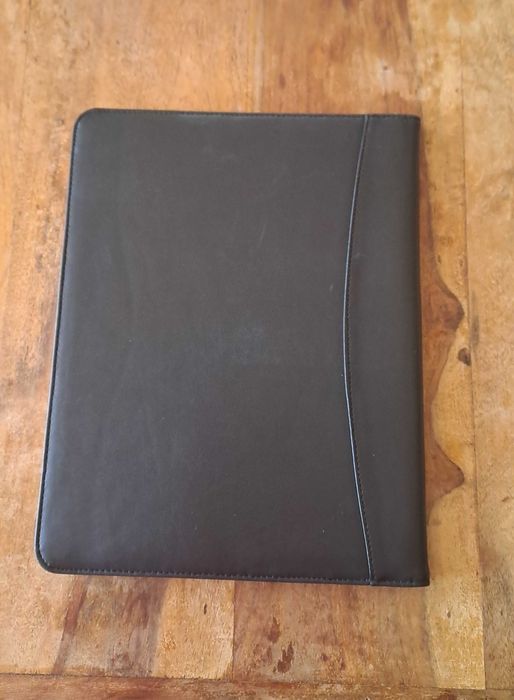 папка луксозна за документи кожена черна A4