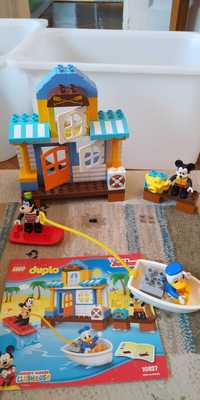 LEGO DUPLO Casa de pe plaja a lui Mickey si prietenii 10827