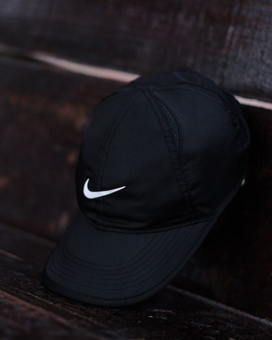 Cap snapback sapca Nike Dri-fit featherlight adjustable black