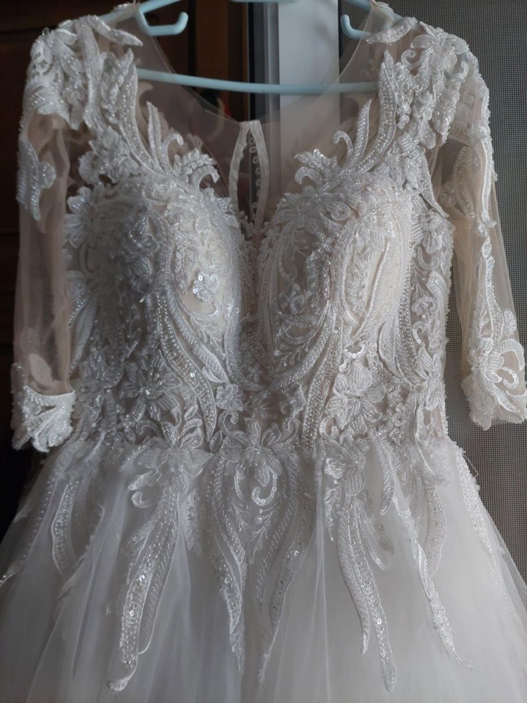 Vând Rochie de mireasa
