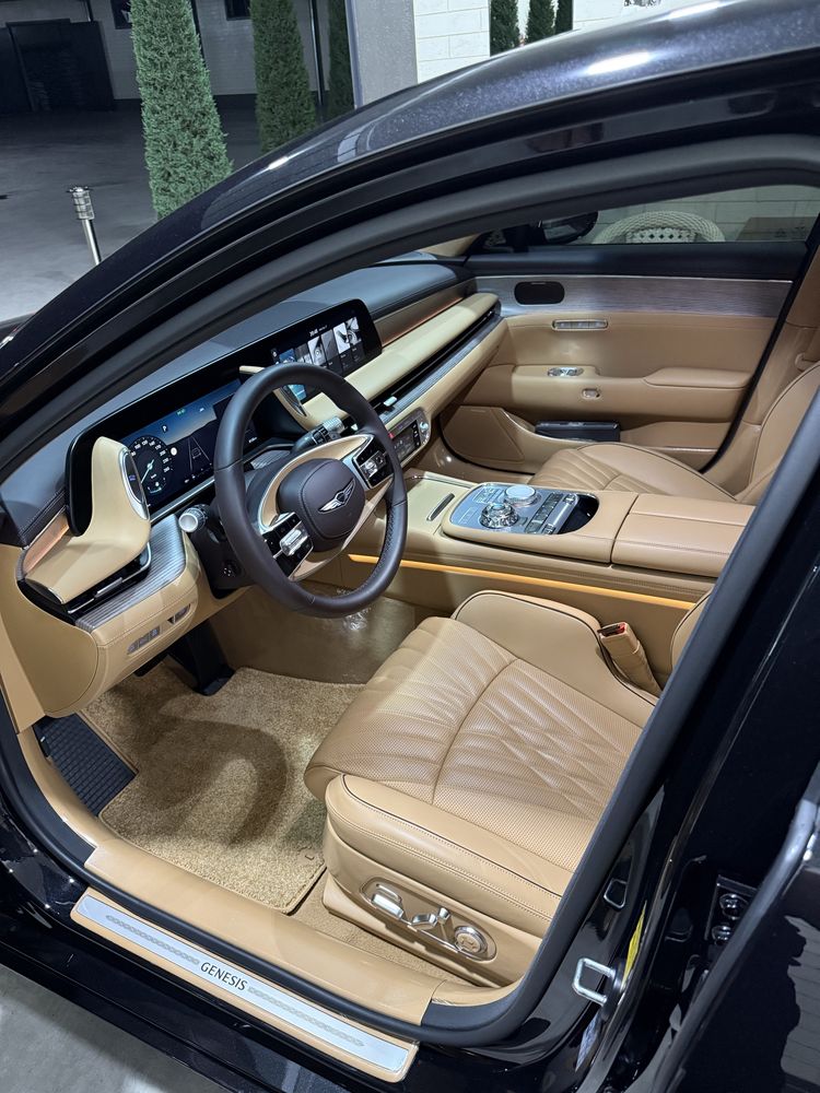 Genesis G90 sotiladi