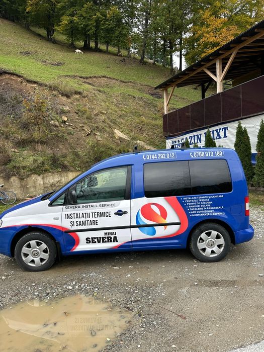 Vând Volkswagen  Caddy                                               .