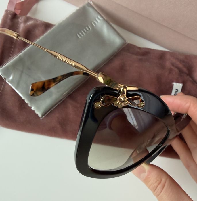 Ochelari de soare Miu-Miu - originali