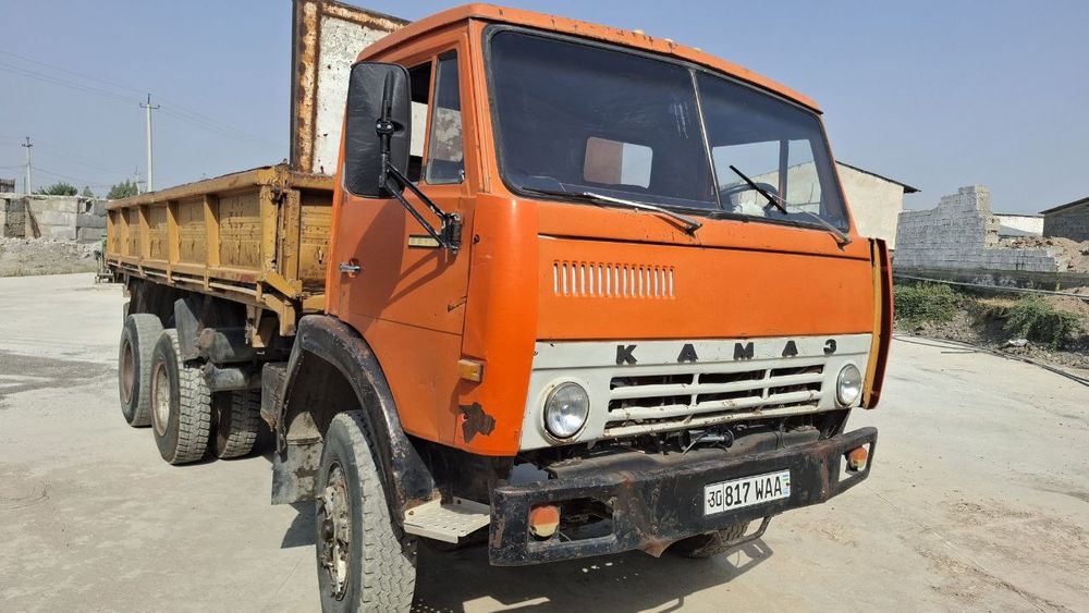 Kamaz 55102 soz holatda srochniga sotiladi