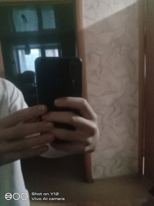 Продаю телефон а