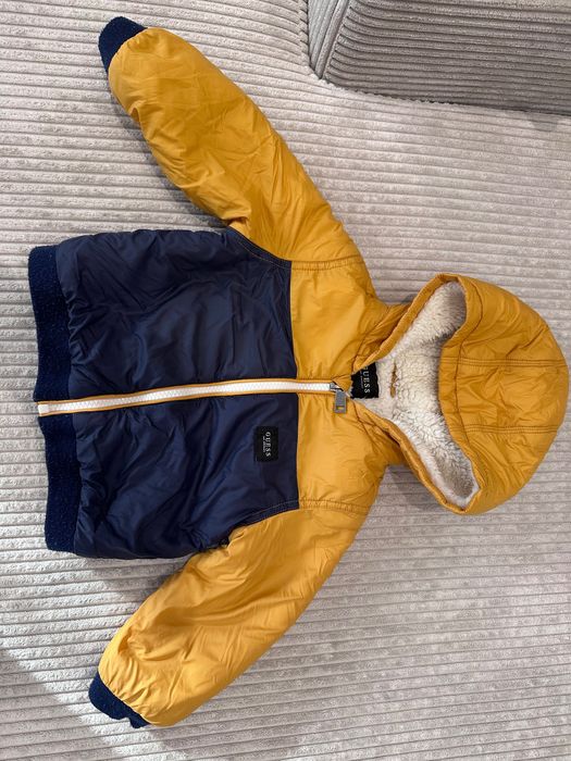 Пролетно есенно яке Guess