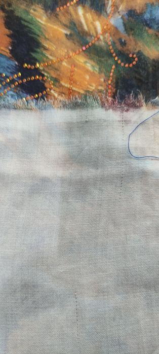 Ткань с камешками