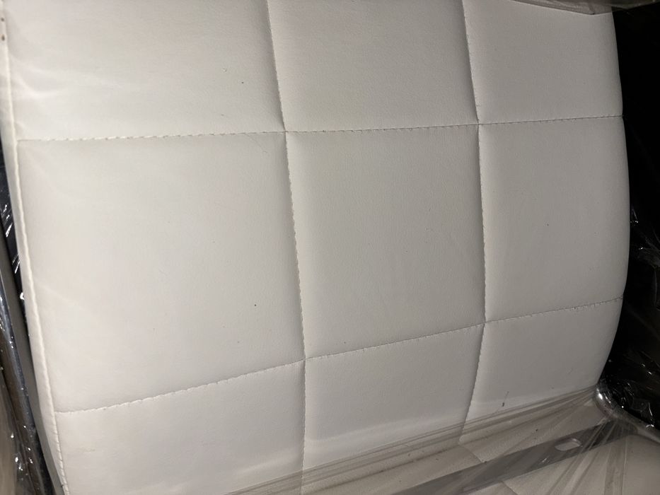 Scaune piele Jysk 4buc