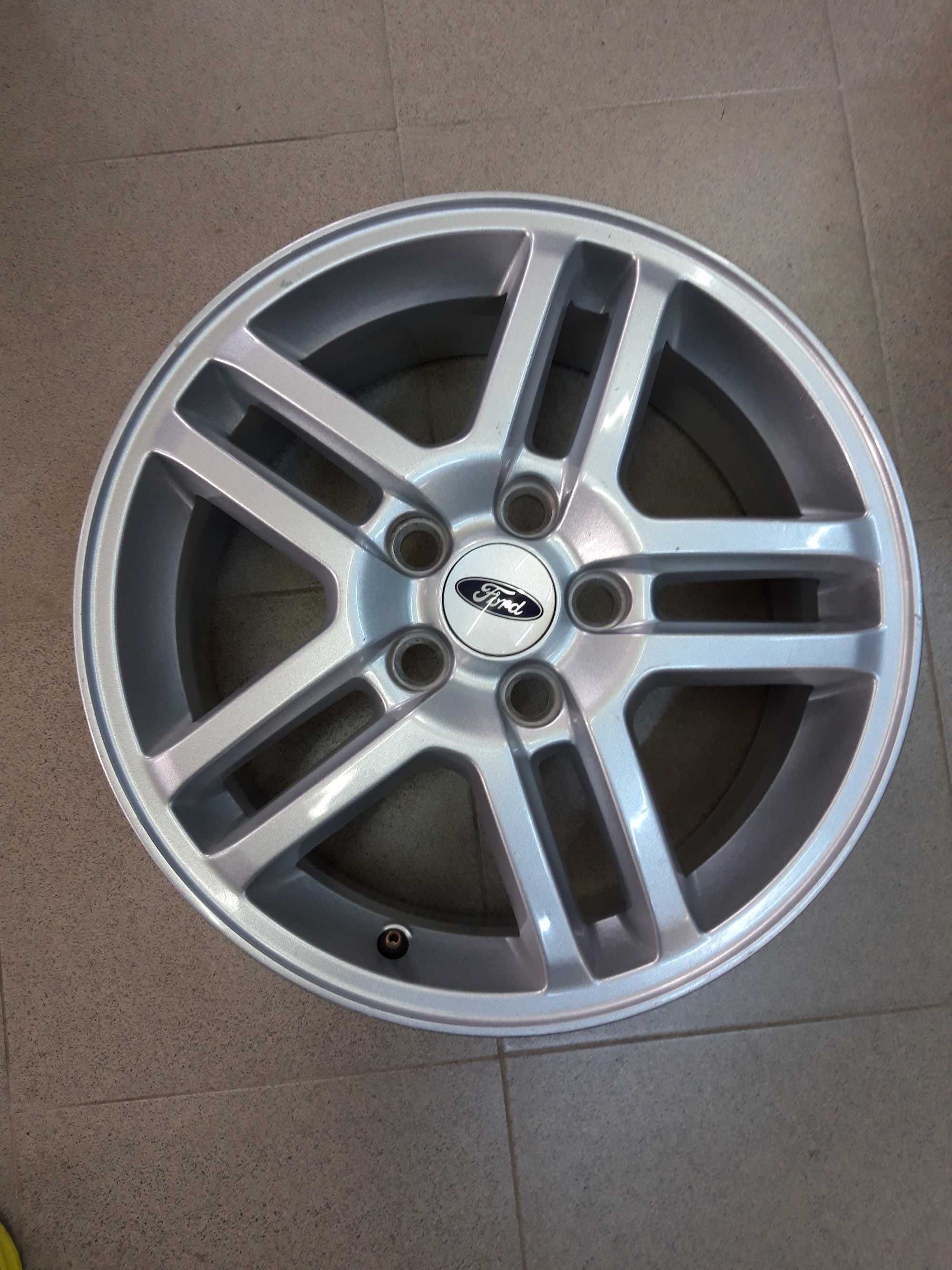 Ford S-Max Titanium