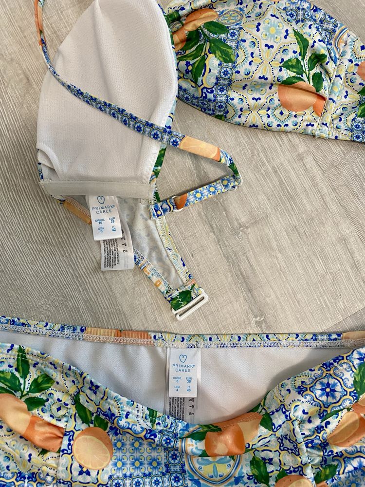 Costum de baie in stil italian