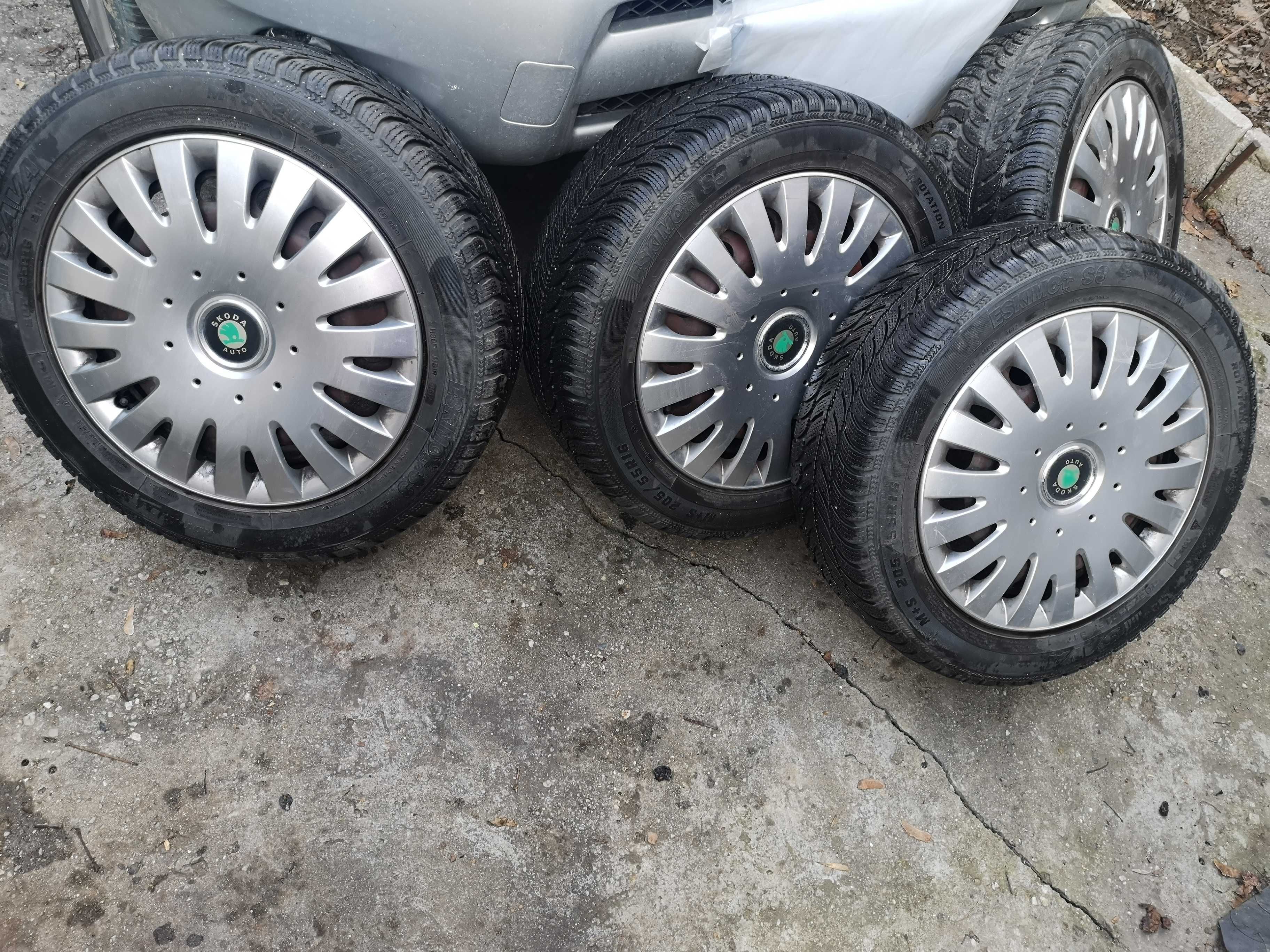 205/55R16 VW Skoda Audi genti + anvelope + capace roti