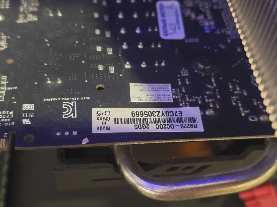 Игровой ПК I5 8400 , Hyperx Furry 2x8GB DDR4, 500GB NVMe 970EVO, R9270