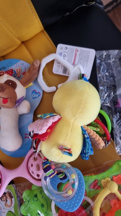 Цена за все Развивающие игрушки набор Все Новый  
100 000 сум охирги н