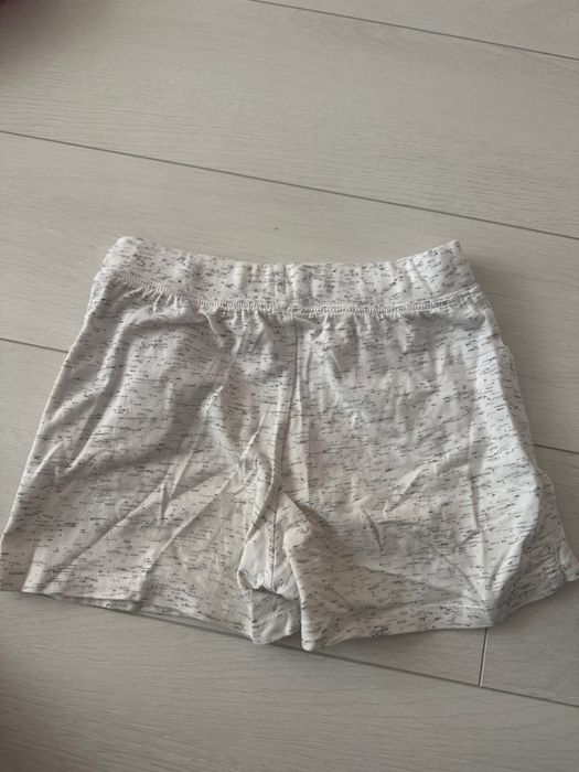 Детски къси панталонки размер 134