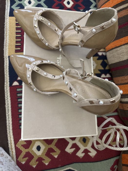 Срочно туфли Marko tizzi, 39