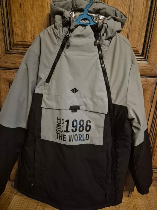 Продам куртку мужкую