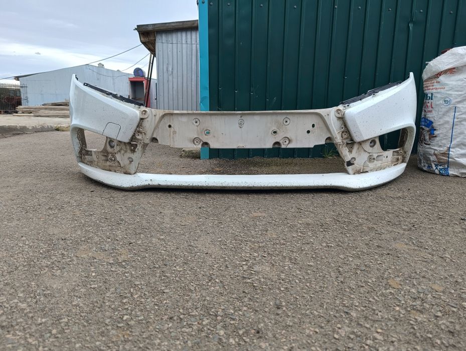 Бампер передний лада веста