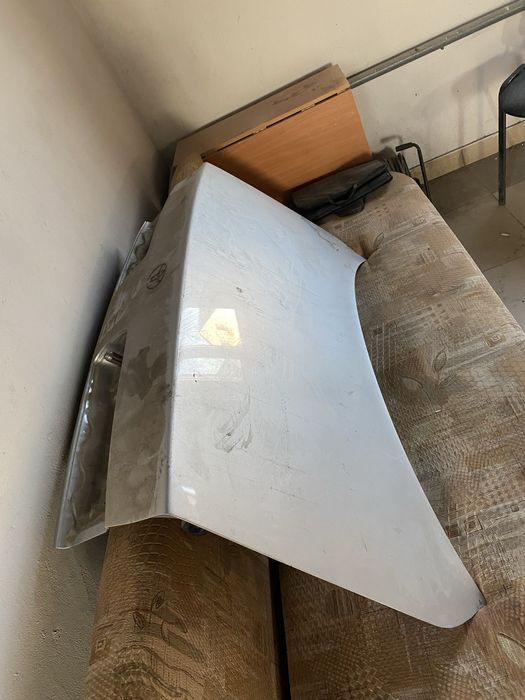 20.000 Крышка багажника тоета марк 2