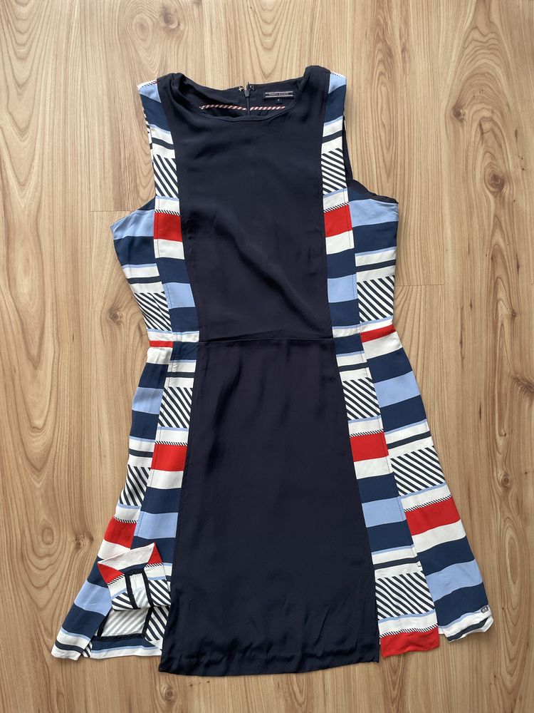 TOMMY HILFIGER / дамска рокля L