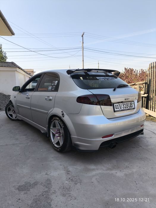 Продается Lacetti Hatchback!