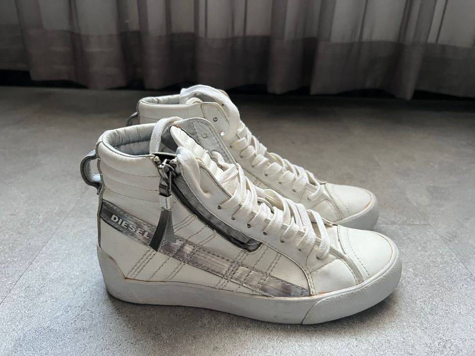 Кецове Adidas на платформа и кецове Diesel