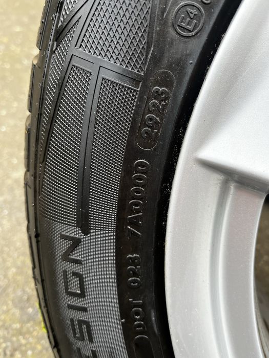 Anvelope VREDESTEIN iarna + jante