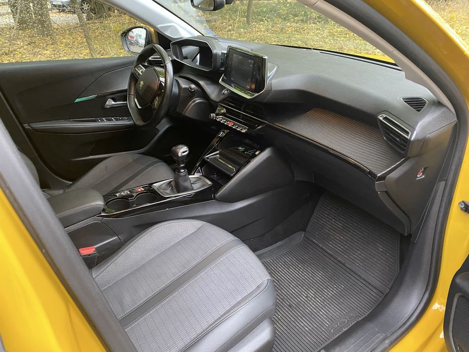 Peugeot 208 - 2020 г.