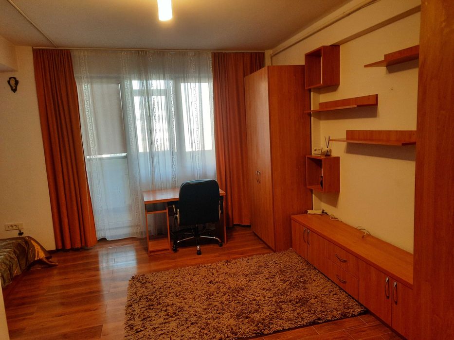 Inchiriez garsoniera Militari Residence