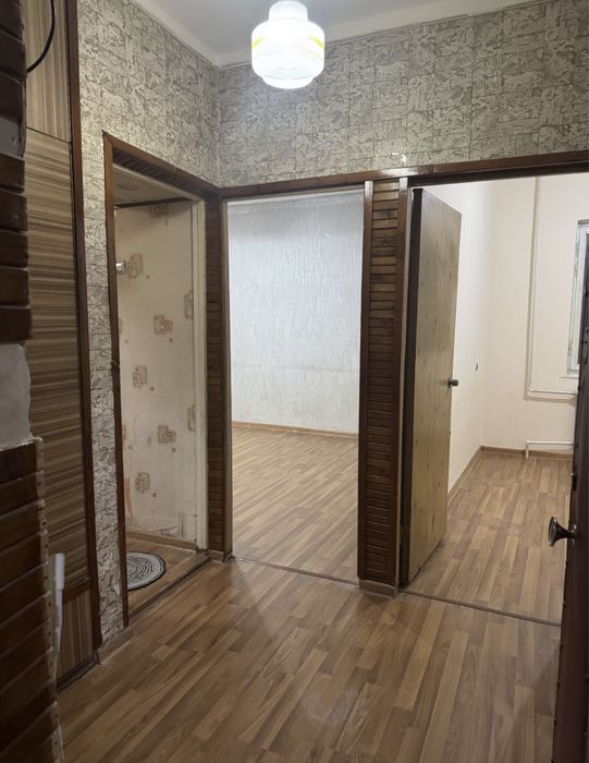 Мирабадский р-н Куйлюк массив улица Мунис 2/1/4 46м2 кирпич ИПОТЕКА