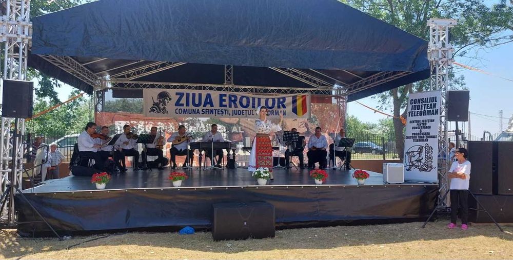 Corturi ,Scena cu sonorizare la preturi mici si negociabile