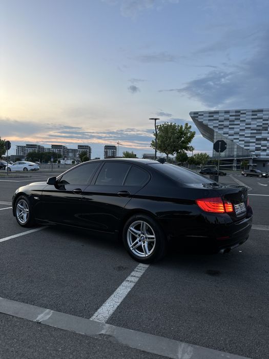 VAND BMW   520D.