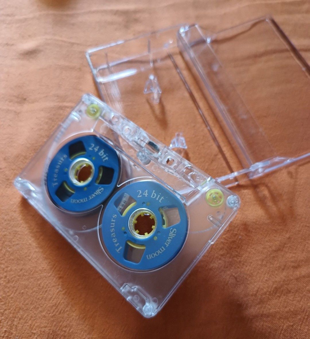 Casete audio cu role