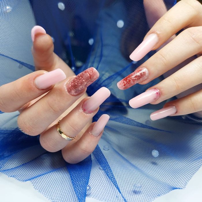 OFERTA SPECIALA /Manichiura-Pedichiura