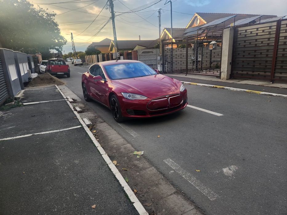 tesla s85 Incarcare Gratis SC01