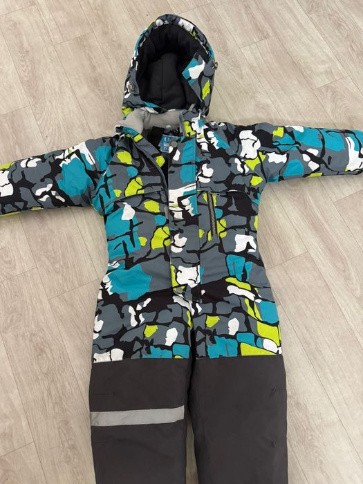 Зимний детский комбинезон