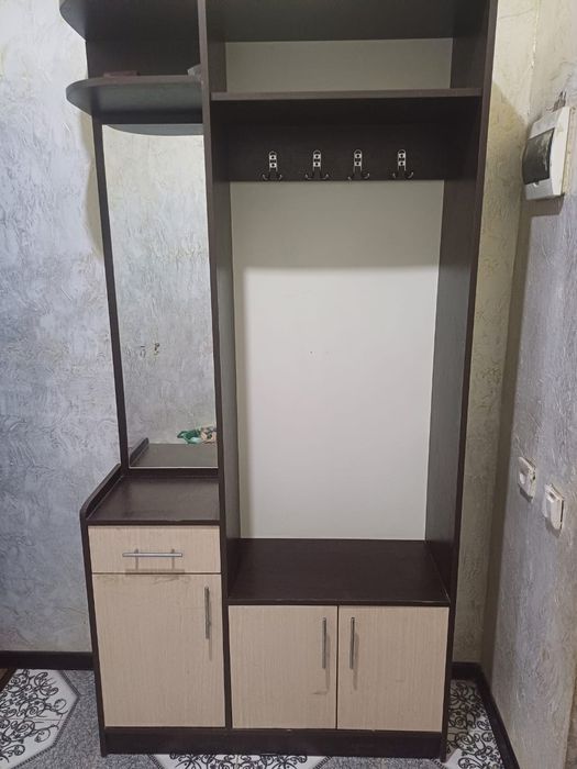 Прихожка в хорошем состоянии