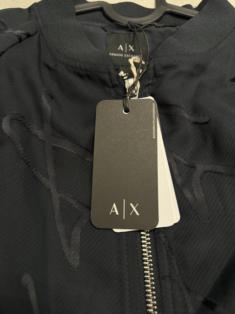 Бомбър яке Armani Exchange