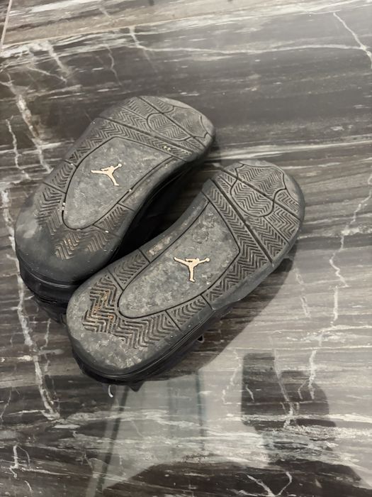 Jordan 4 black cats