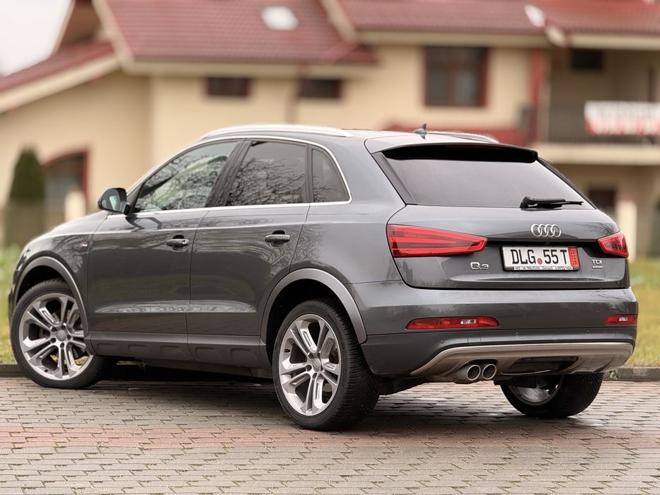 Audi Q3 2.0 TDI 170 CP • S-Line • Automat • Panoramic
