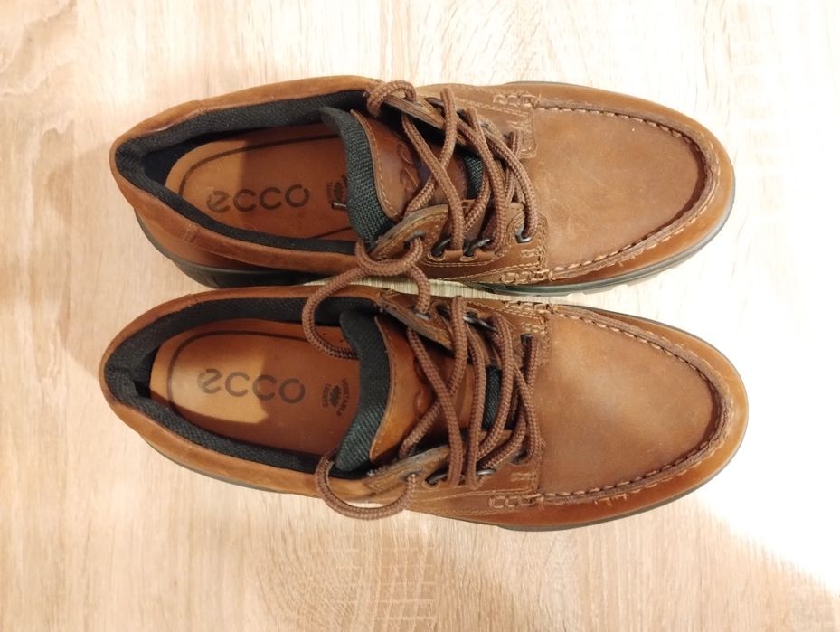 Pantofi ECCO nr.40