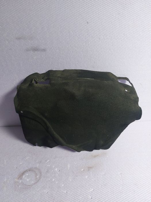 Scut acustic spate motor BMW N47 20 D Cod 7810839