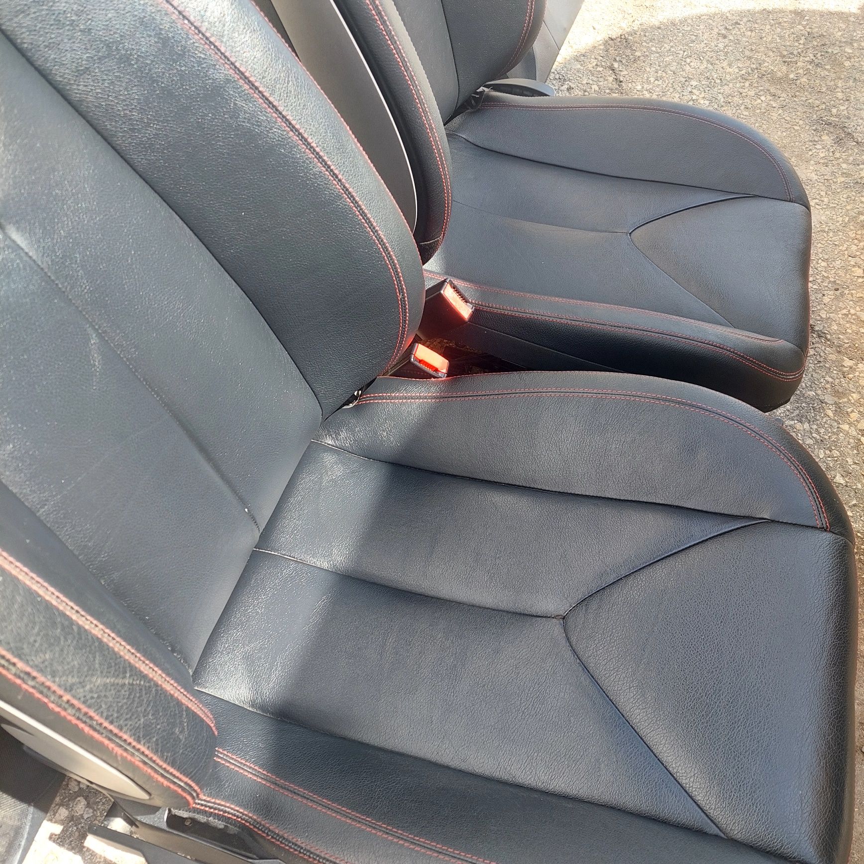 Merceses Slk w171 седалки с кори