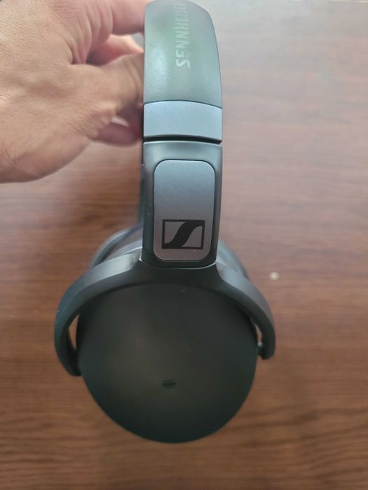 Sennheiser Wireless HD 4.40 BT capisoane noi