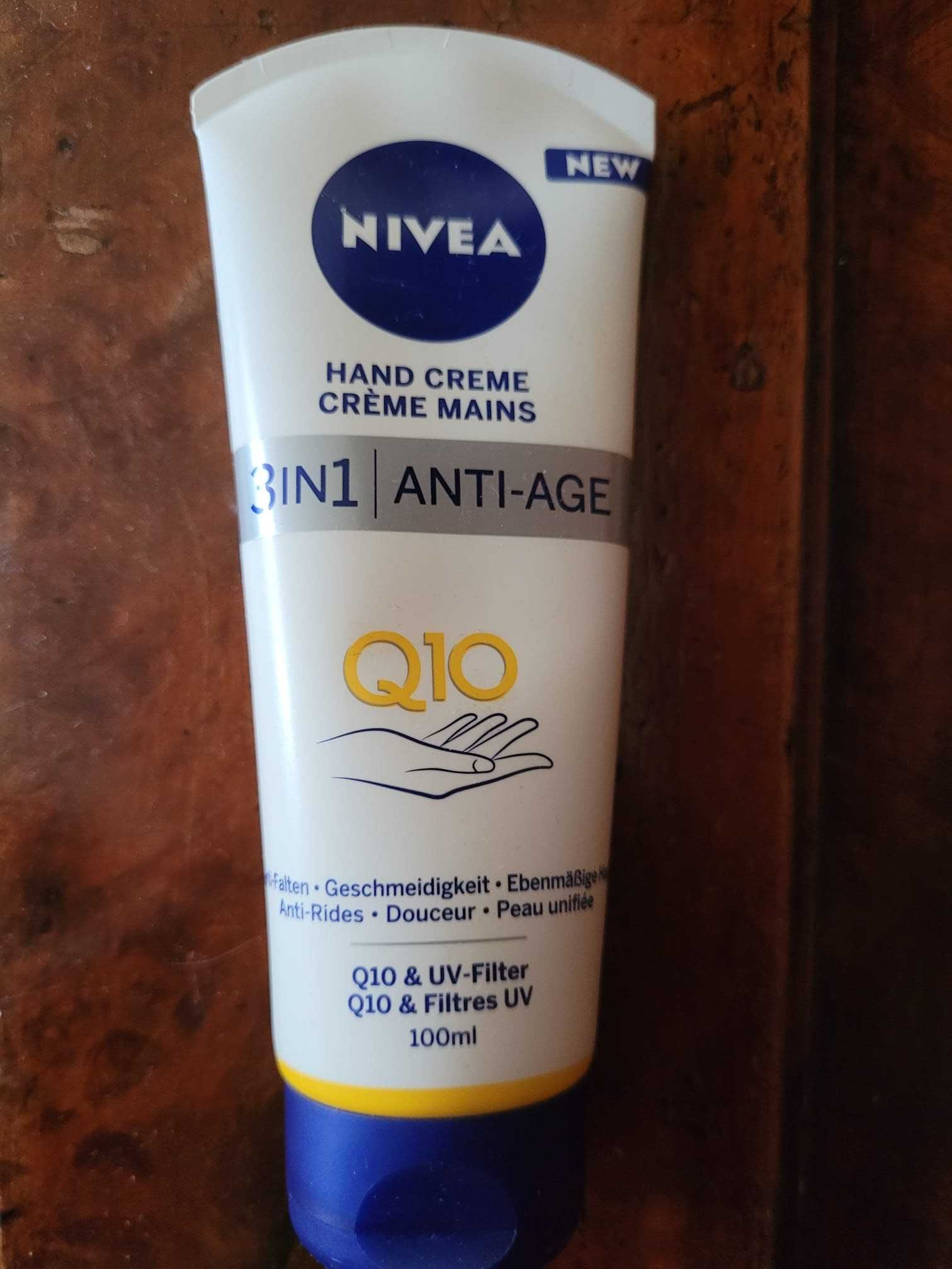 Nivea Crema antirid Q10 3in1 pentru ingrijirea mainilor 100ml