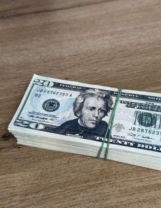 20$lik  sof qogqogoz yasalgan