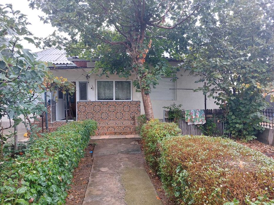 Casa de vanzare in Mărăcineni, județul Argeș, pe Strada Gropeni